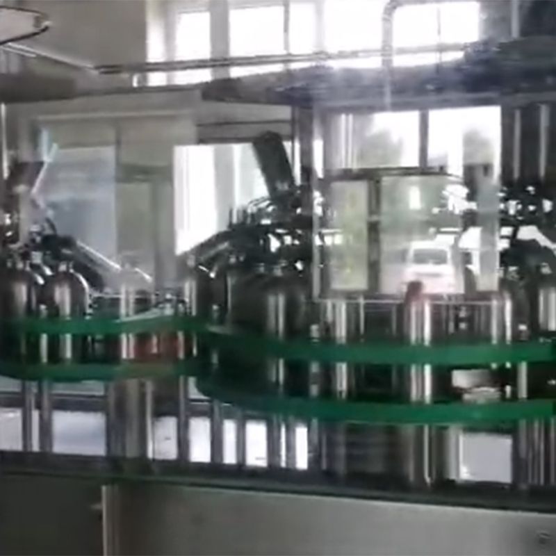 インラインビール充填機